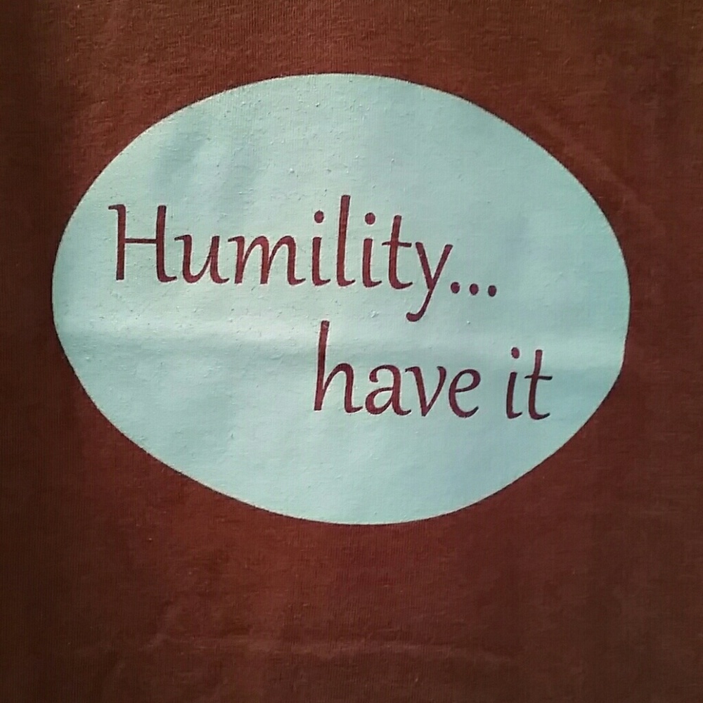 Humility v-neck tee